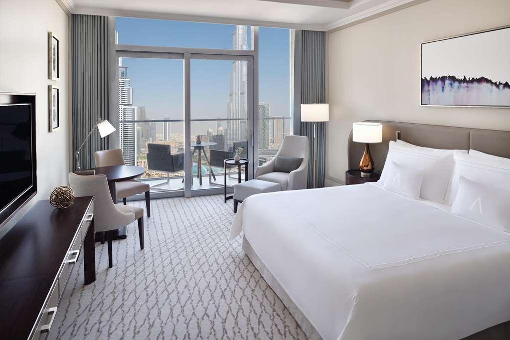 Address Dubai Mall Camera foto A guest room at the hotel